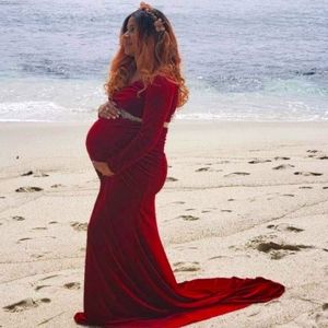 Maternity red velvet size m off shoulder train picture gown used great condition